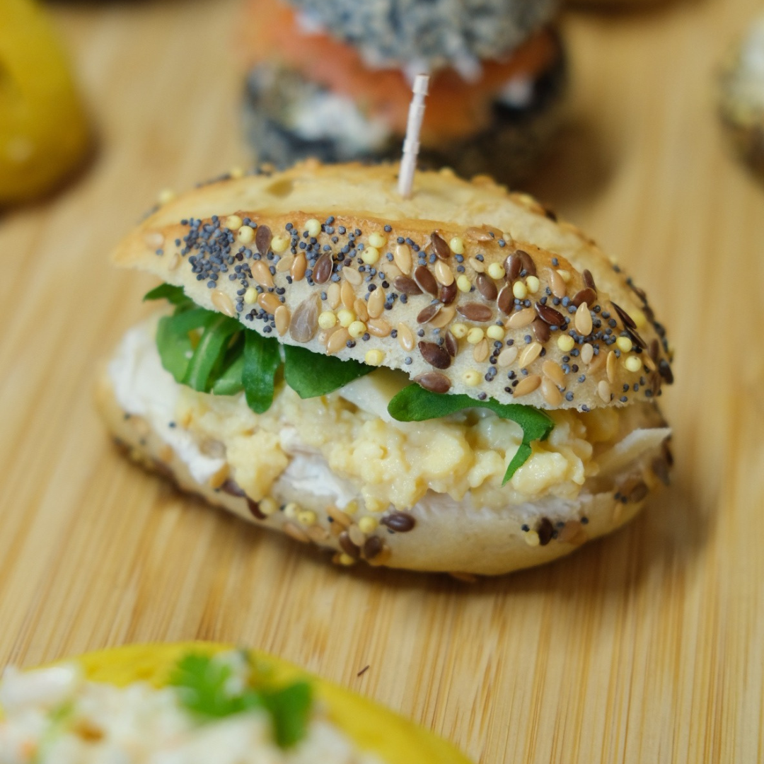 Plateau de 15 réductions salées festives froides