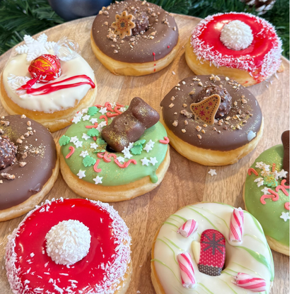 Assortiment de donuts de Noël