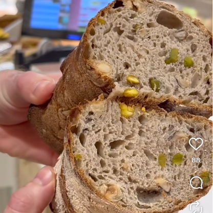 Pain d’Antan Pistache & Noisette — Goût authentique, matières nobles